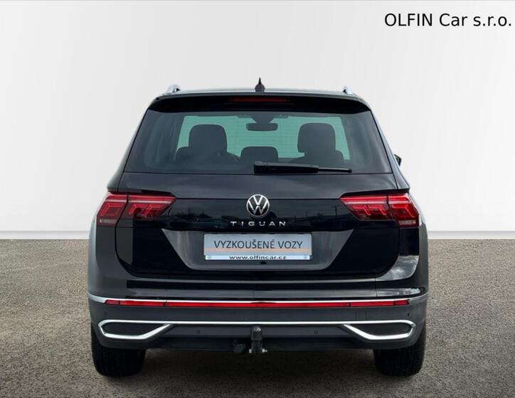 Volkswagen Tiguan 8
