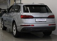 Audi Q7 3