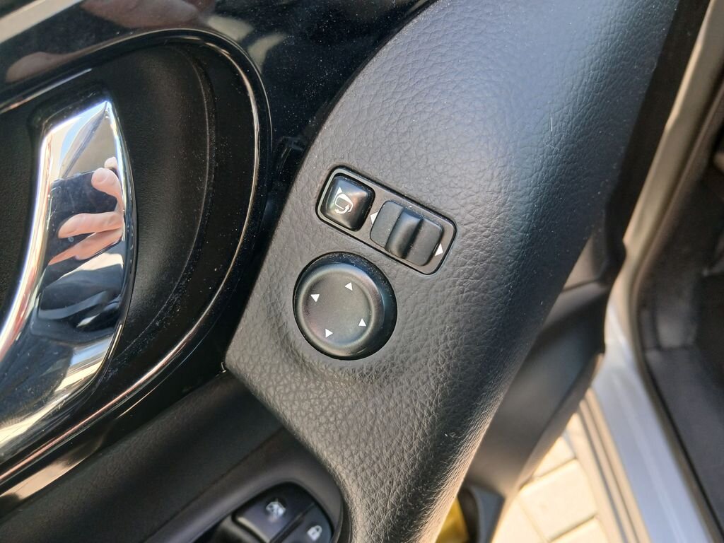 Nissan Qashqai SUV 1,6 l 120 kw