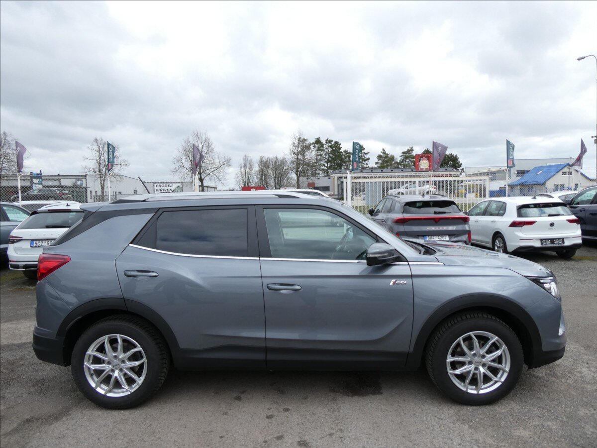 SsangYong Korando SUV / Terénní 1,5 l 120 kw