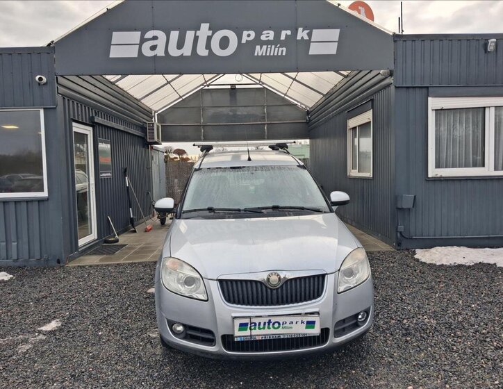 Škoda Roomster Kombi 1,2 l 51 kw