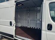 Toyota Proace Max 10