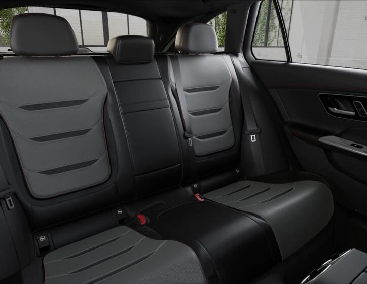 Mercedes-Benz Třídy C 8