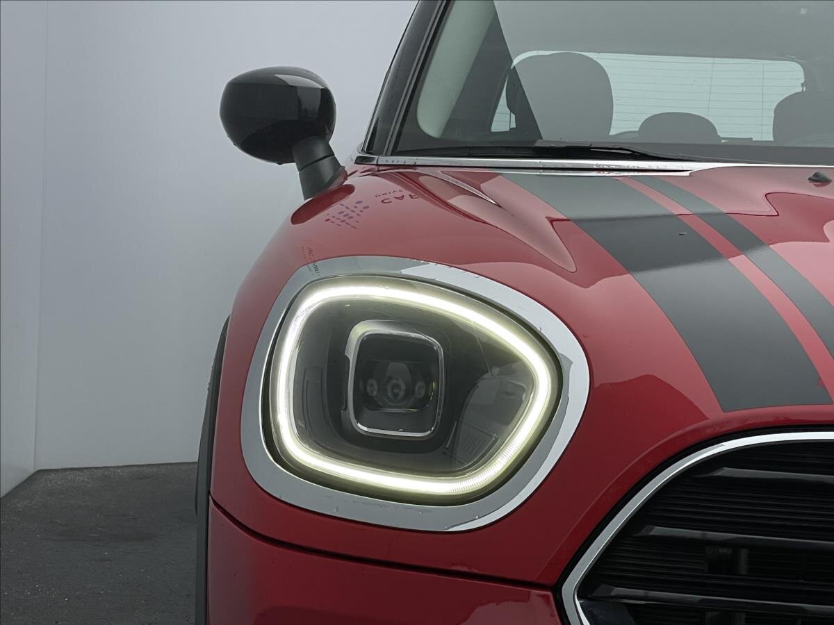 Mini Countryman SUV / Terénní 1,5 l 100 kw