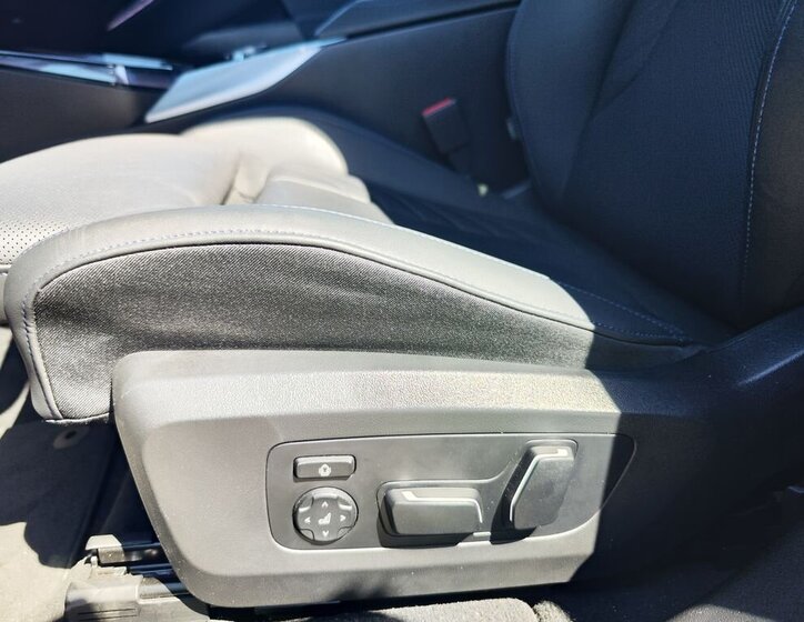 BMW X3 SUV / Terénní 2,0 l 145 kw