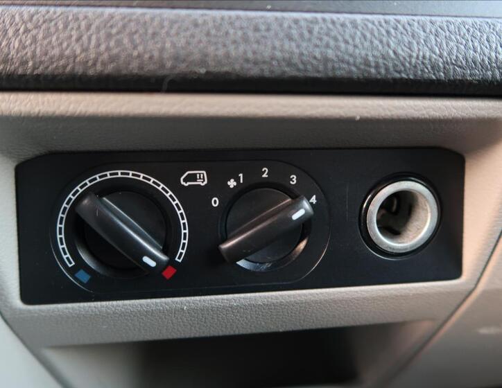 Volkswagen Transporter 17