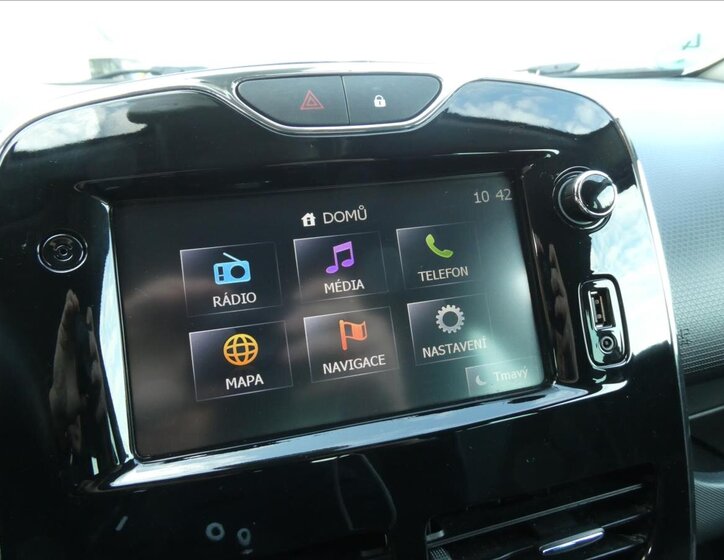 Renault Clio Hatchback 898,0 66 kw