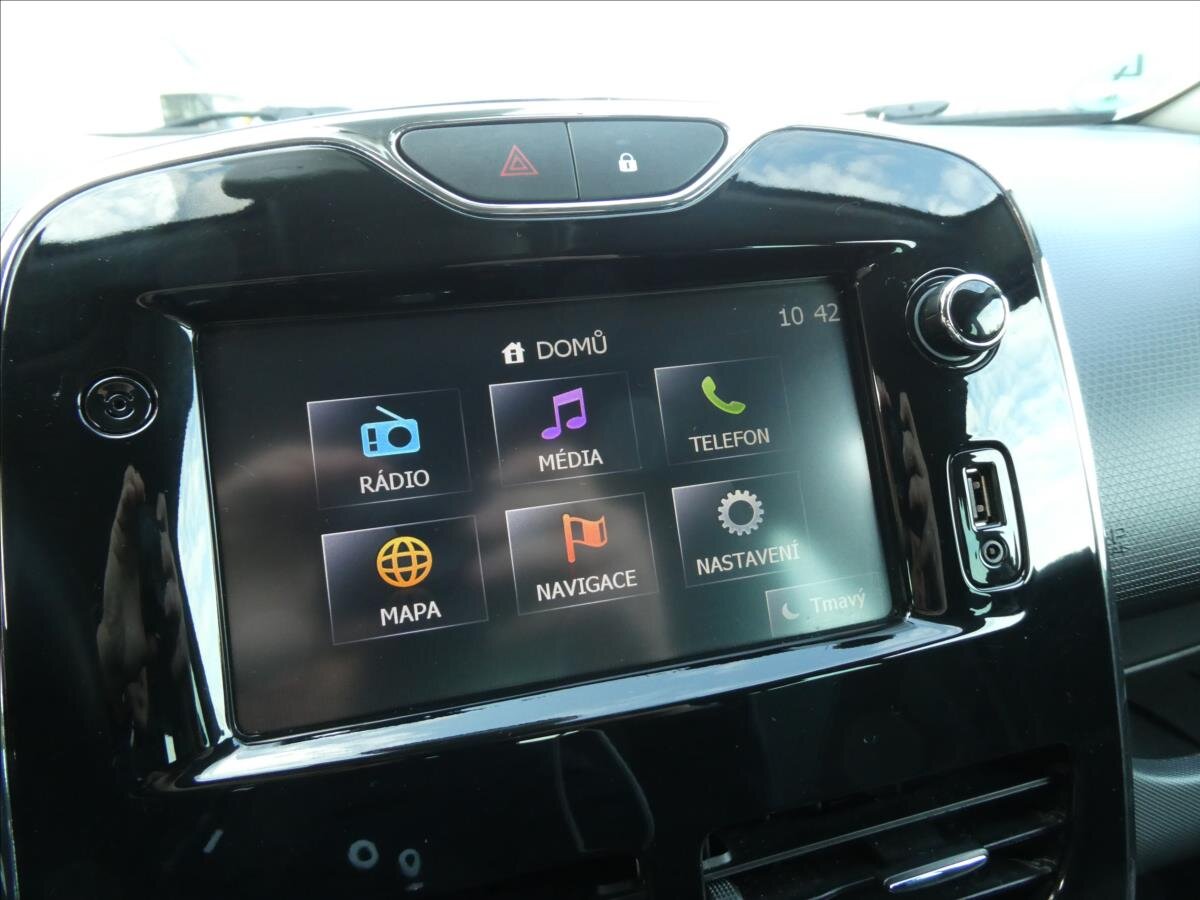 Renault Clio Hatchback 898,0 66 kw