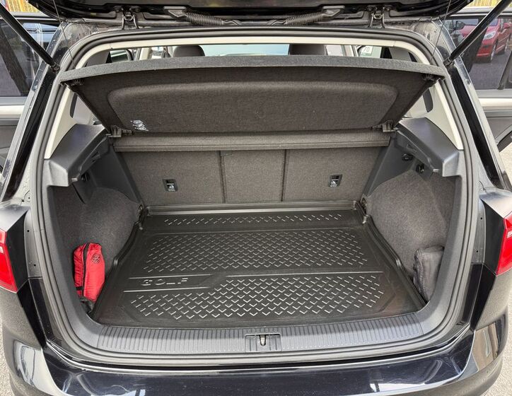 Volkswagen Golf Sportsvan 14