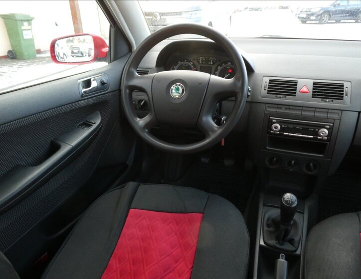 Škoda Fabia 26
