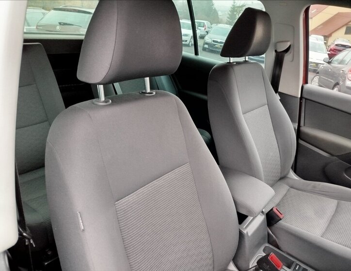 Volkswagen Tiguan SUV 2,0 l 103 kw