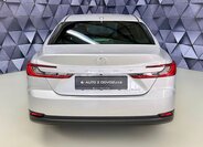 Toyota Camry Sedan / Limuzína 2,5 l 169 kw