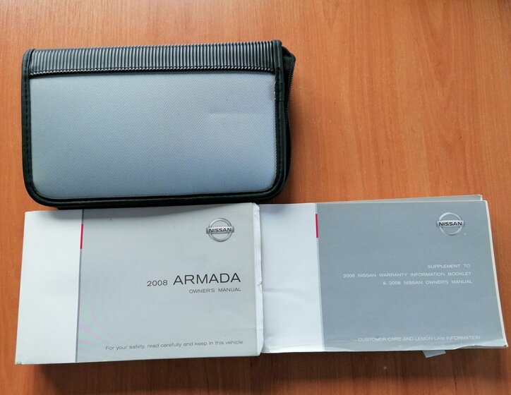 Nissan Armada SUV / Terénní 5,6 l 233 kw