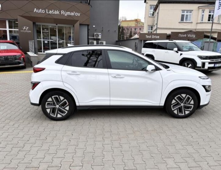 Hyundai Kona SUV / Terénní 0,0 150 kw