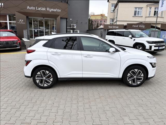 Hyundai Kona SUV / Terénní 0,0 150 kw