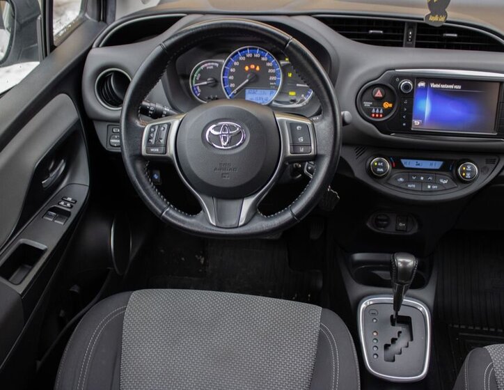 Toyota Yaris Hatchback 1,5 l 74 kw