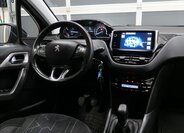 Peugeot 2008 SUV / Terénní 1,2 l 81 kw