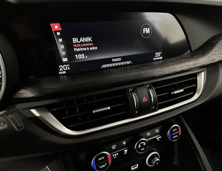 Alfa Romeo Stelvio SUV 2,1 l 154 kw