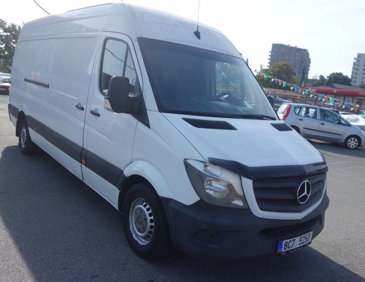 Mercedes-Benz Sprinter 7