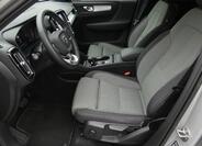 Volvo XC40 18