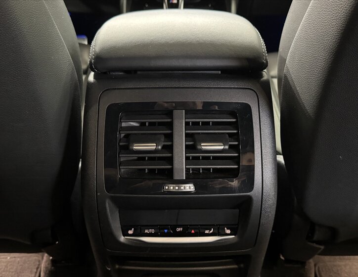 BMW X3 SUV / Terénní 3,0 l 353 kw