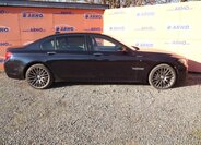 BMW Řada 7 Sedan 4,4 l 330 kw