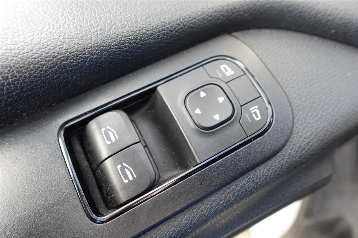 Mercedes-Benz Sprinter Valník 2,0 l 125 kw