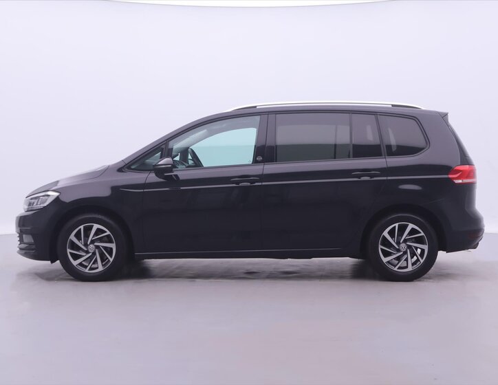 Volkswagen Touran 4