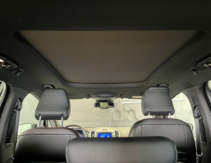 Ford S-MAX MPV 2,5 l 140 kw