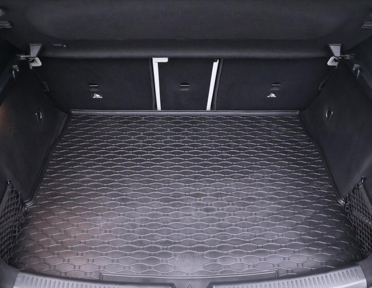 Mercedes-Benz Třídy A Hatchback 1,3 l 120 kw