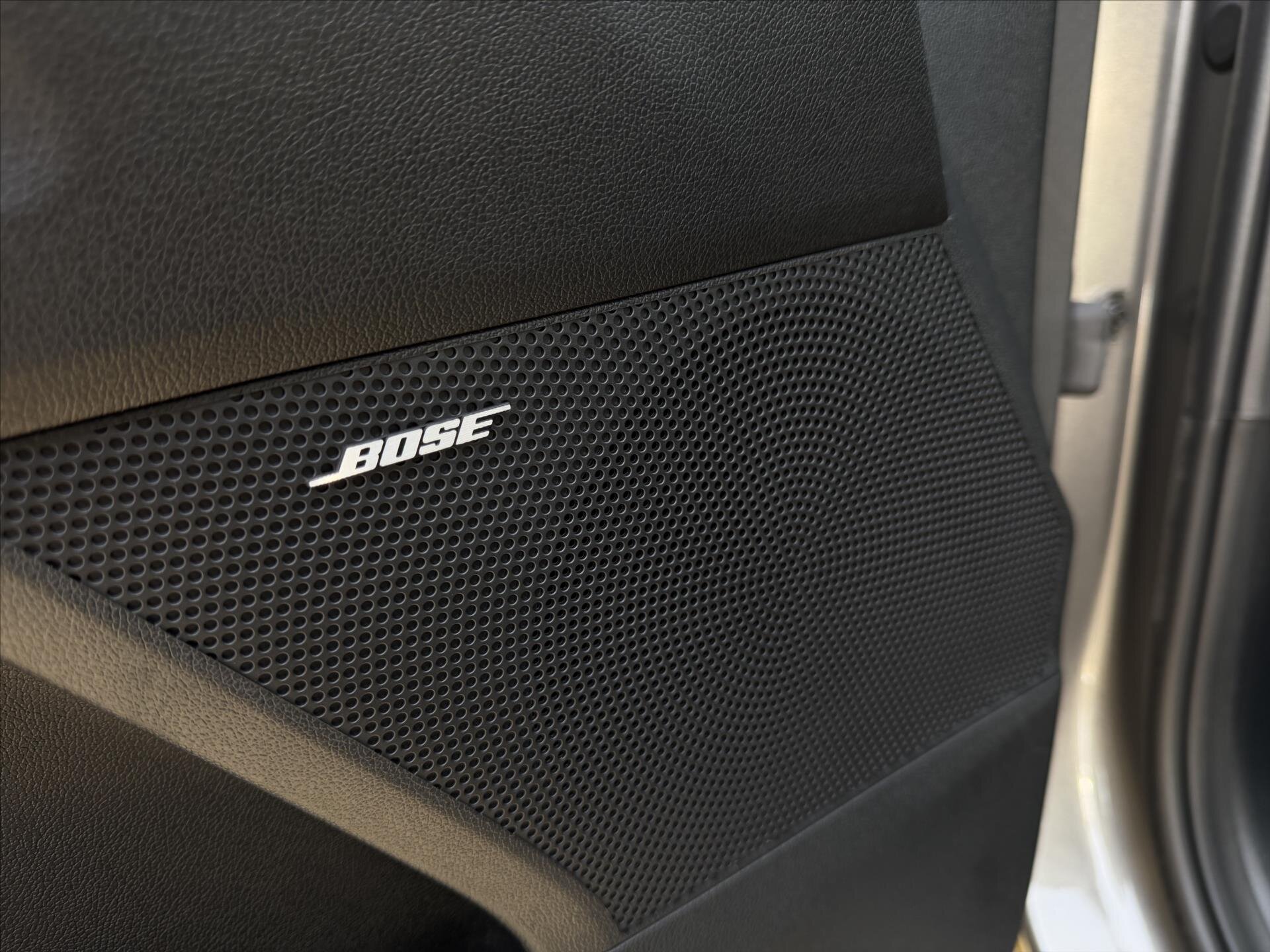 KIA Sorento SUV 2,2 l 142 kw