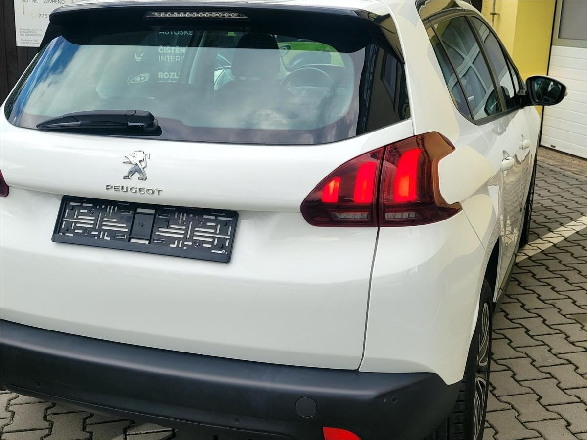 Peugeot 2008 SUV / Terénní 1,2 l 60 kw