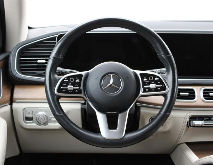 Mercedes-Benz GLE SUV 2,9 l 200 kw