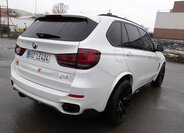 BMW X5 SUV 3,0 l 280 kw