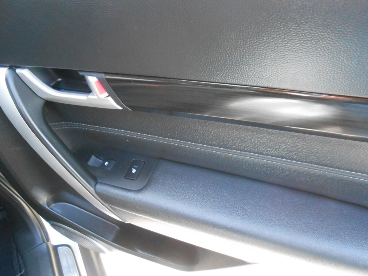 Chevrolet Captiva Kombi 2,2 l 135 kw