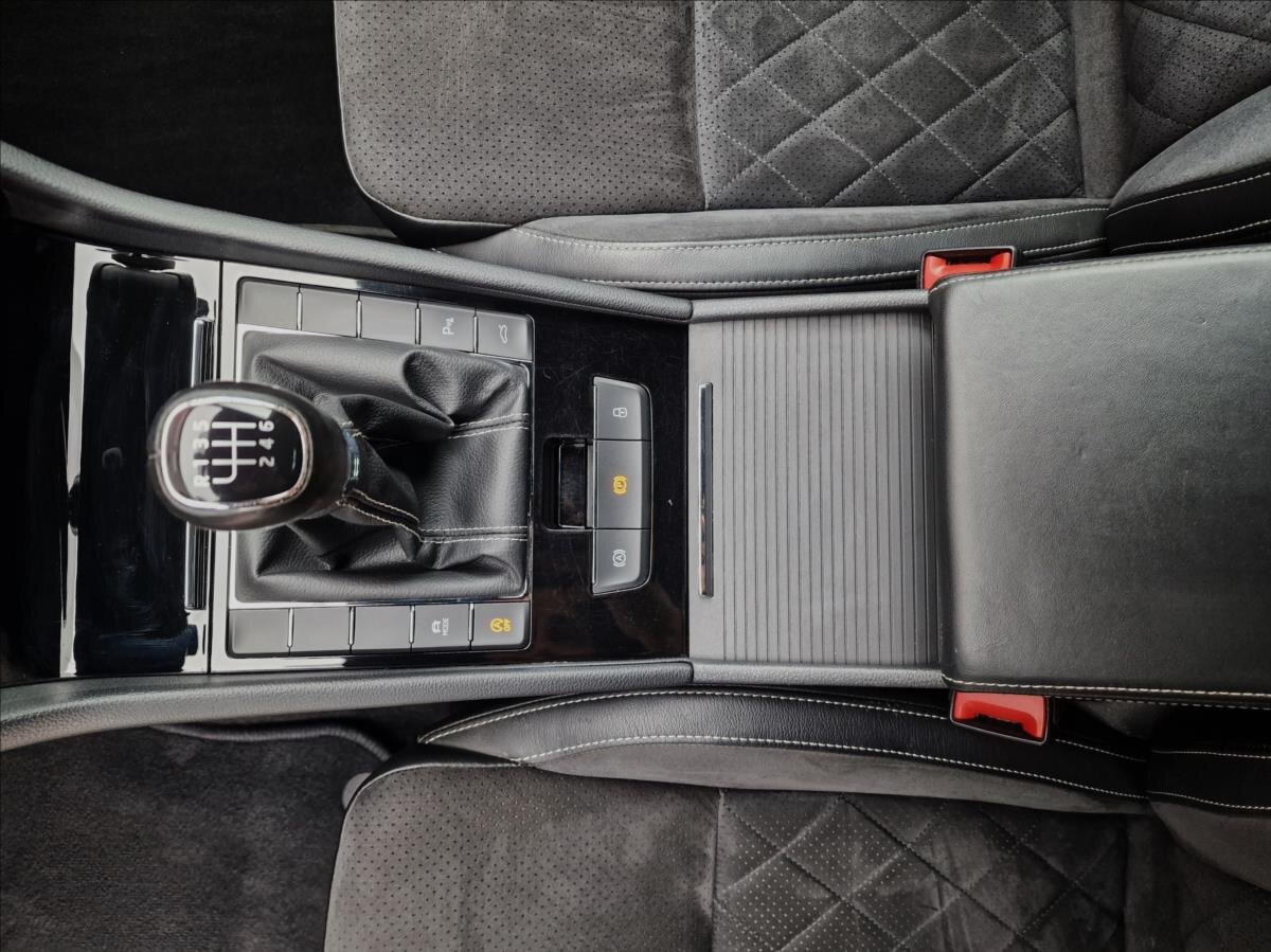Škoda Superb Kombi 2,0 l 110 kw