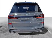 BMW X7 SUV / Terénní 4,4 l 390 kw