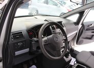 Opel Zafira 25