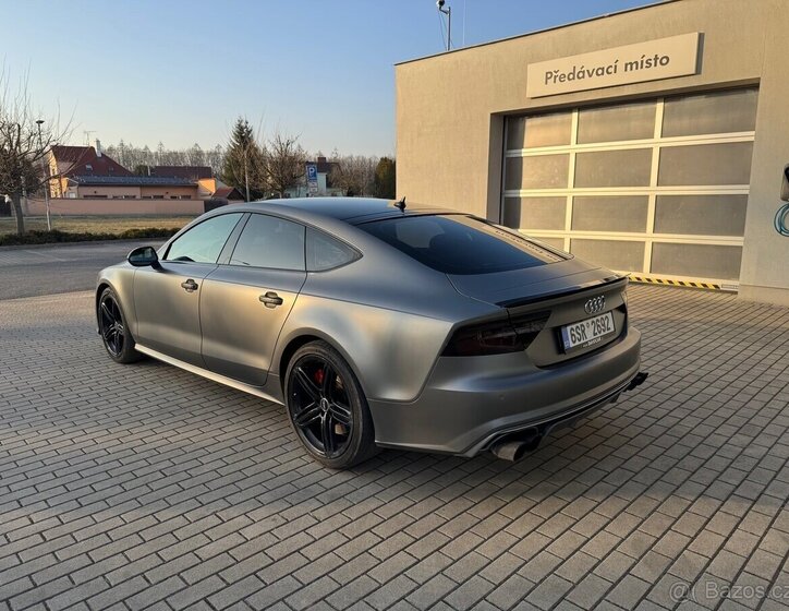 Audi S7 Hatchback 4,0 l 331 kw