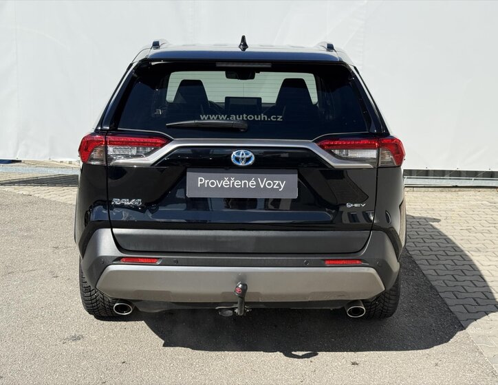 Toyota RAV4 SUV / Terénní 2,5 l 131 kw