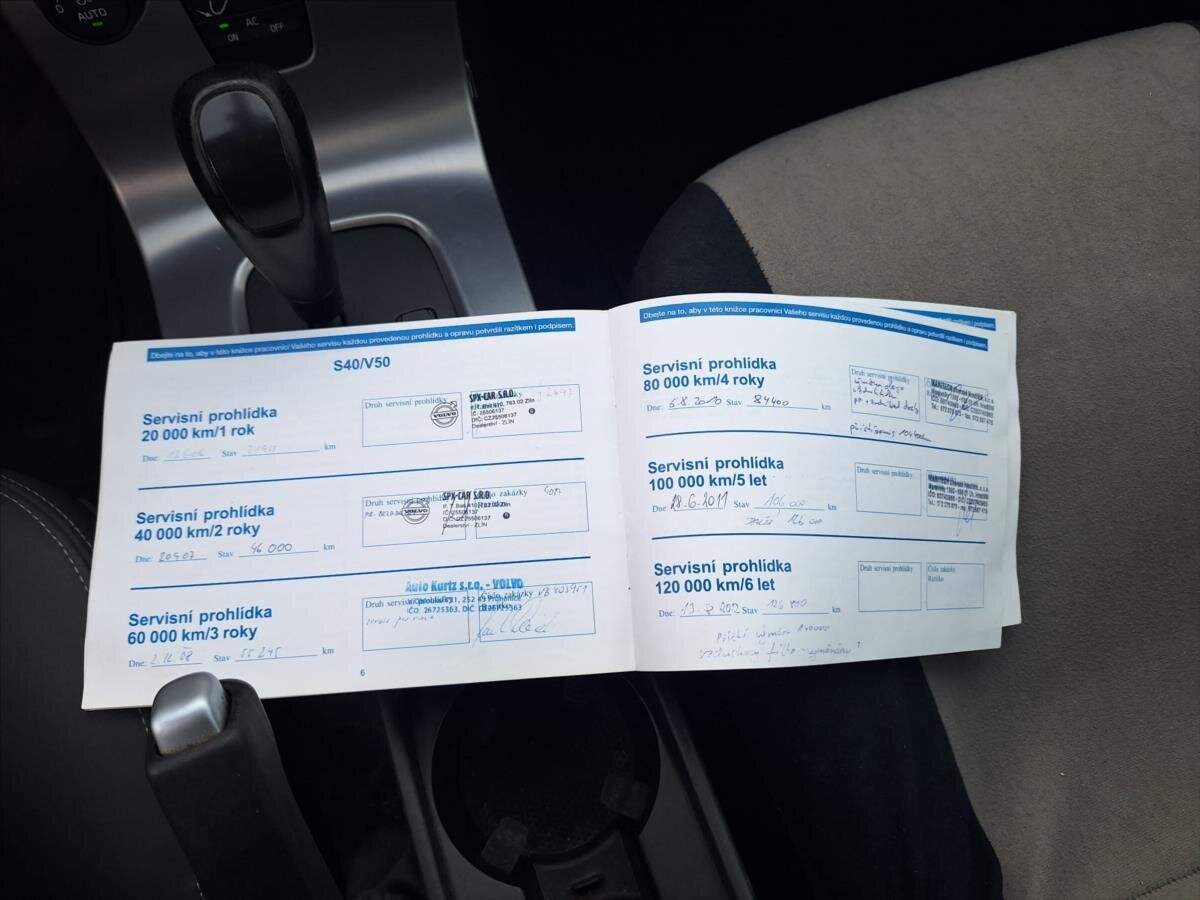 Volvo V50 Kombi 2,4 l 125 kw