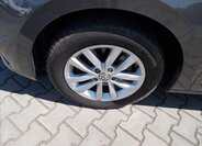 Volkswagen Touran 5
