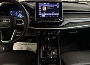 Jeep Compass SUV / Terénní 1,3 l 140 kw