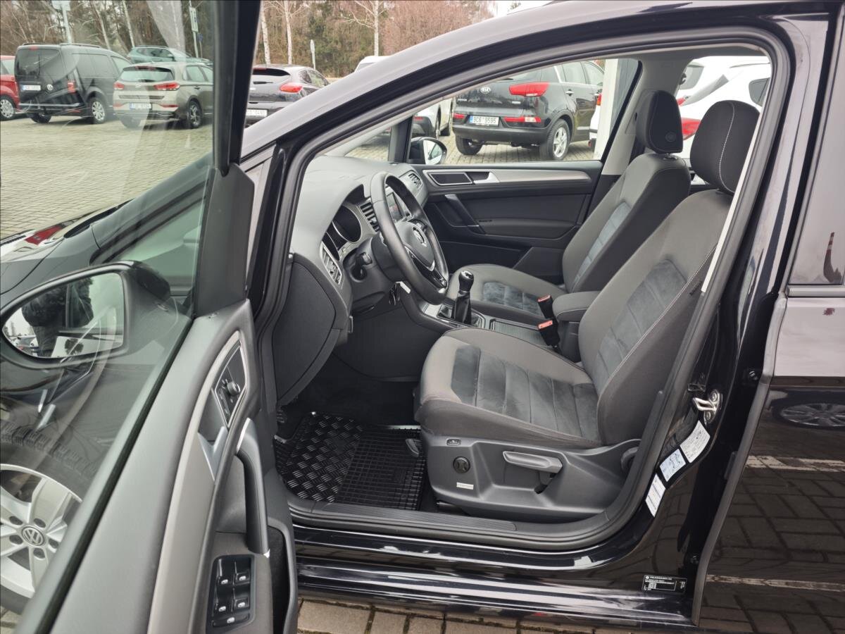 Volkswagen Golf Sportsvan