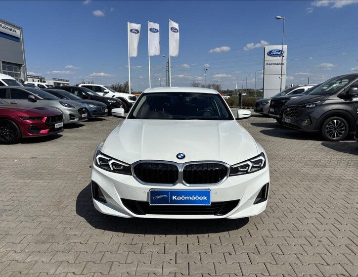 BMW Řada 3 Sedan / Limuzína 2,0 l 115 kw