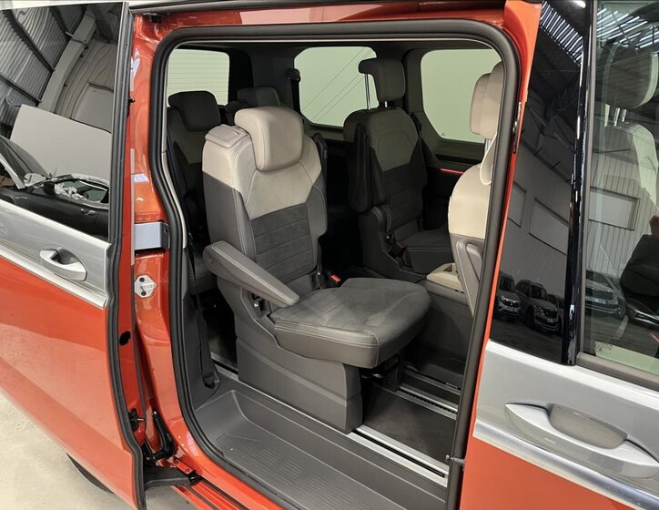 Volkswagen Multivan MPV 2,0 l 110 kw