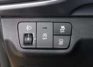 KIA Stonic SUV / Terénní 1,2 l 58 kw