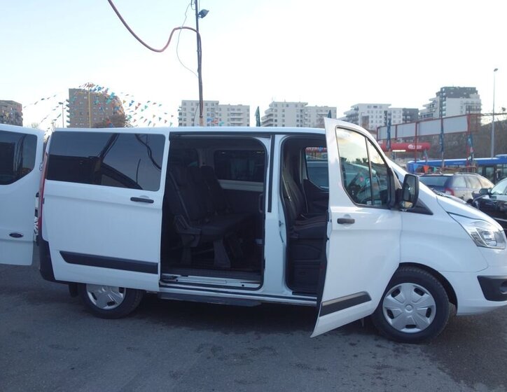 Ford Transit Custom 14