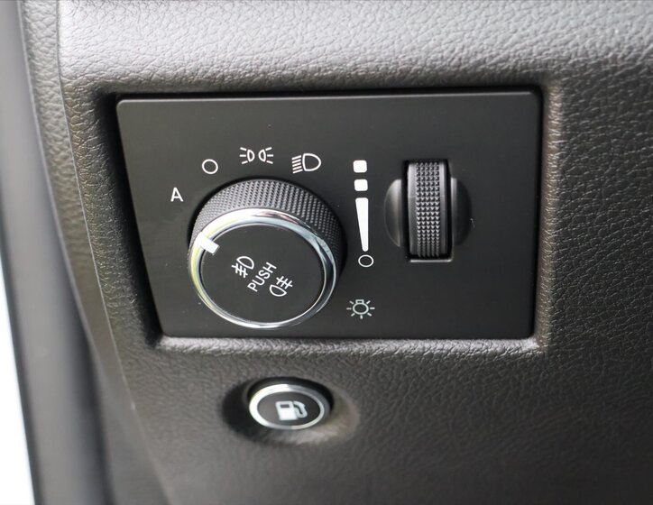 Jeep Grand Cherokee 18