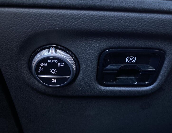 Mercedes-Benz EQE SUV 0,0 300 kw